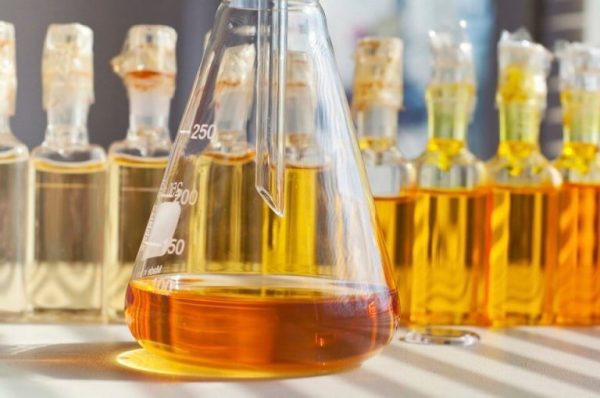 آزمایشگاه روغن موتور
